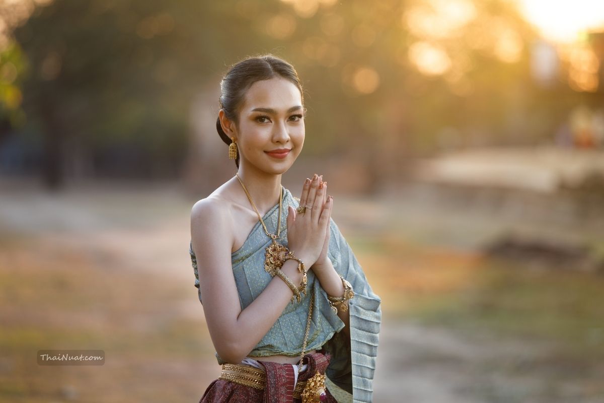 Home 81 Featured Educational Guides on Thai Wellness Practices